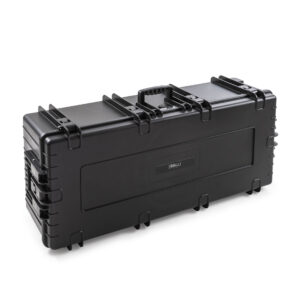Longue valise multi-usages noire de B&W International avec poignée robuste - résistante aux chocs, étanche et idéale pour les équipements plus longs.